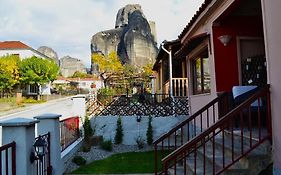 Meteora Mosaico House